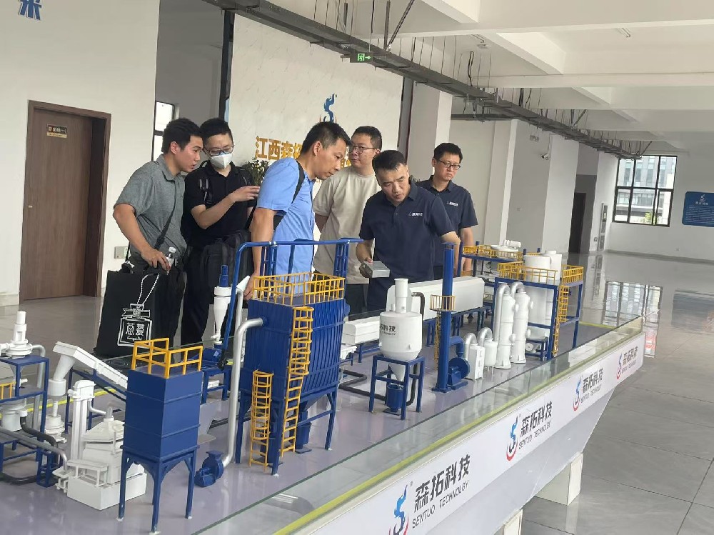 菲律宾客户莅临江西森拓智能装备有限公司实地考察,共探合作新机遇